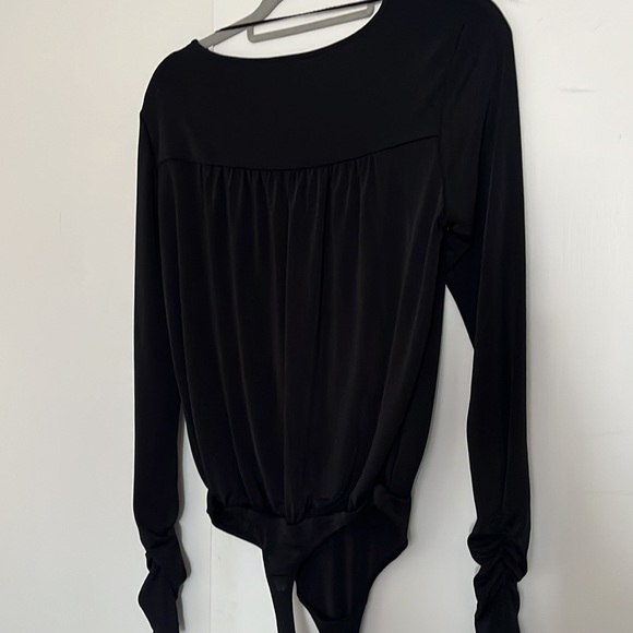 Free People Black V neck Bodysuit - Picture 11 of 12